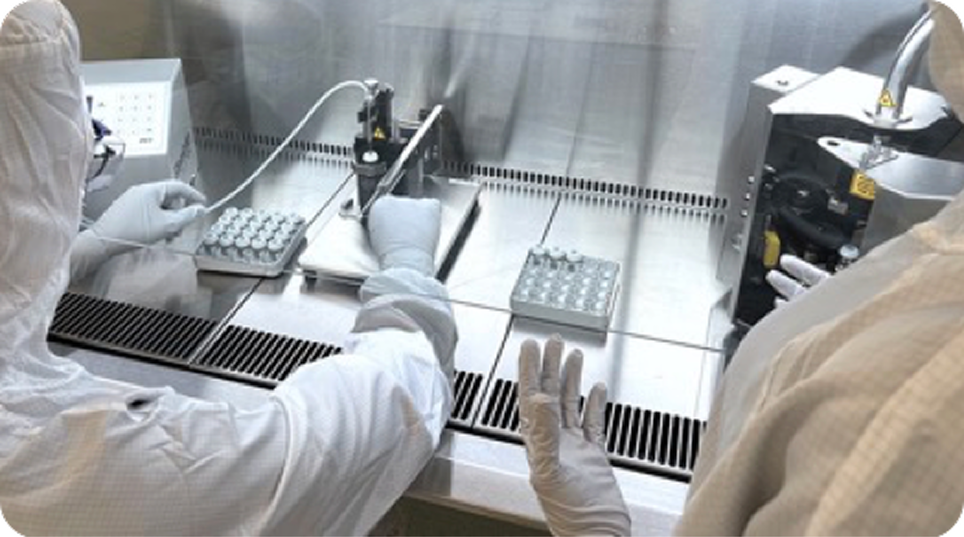image 9 Laboratory technician operating in one of the Exothera's cleanrooms